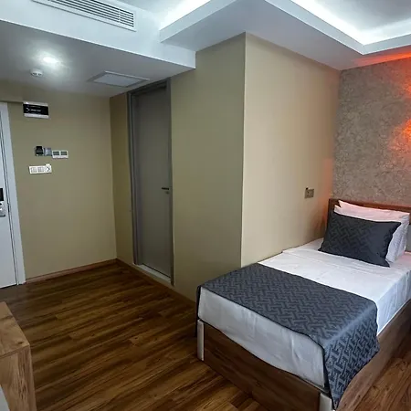Hotel Oezer Palace Stambuł