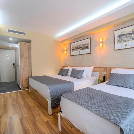 Oezer Palace 4* イスタンブール