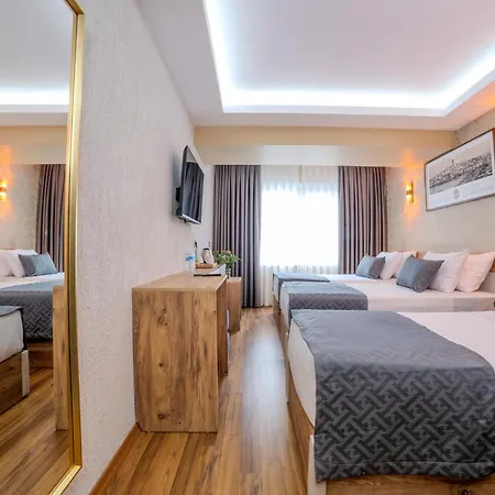 Hotel Oezer Palace 4*