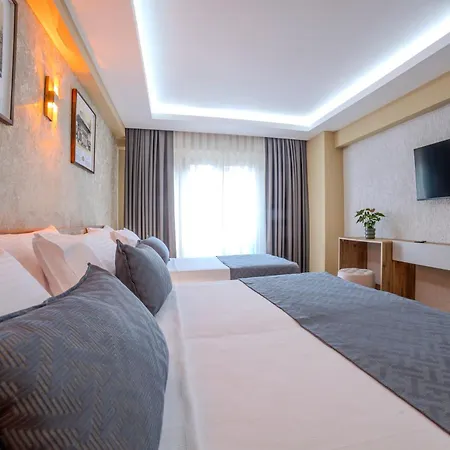 Oezer Palace איסטמבול