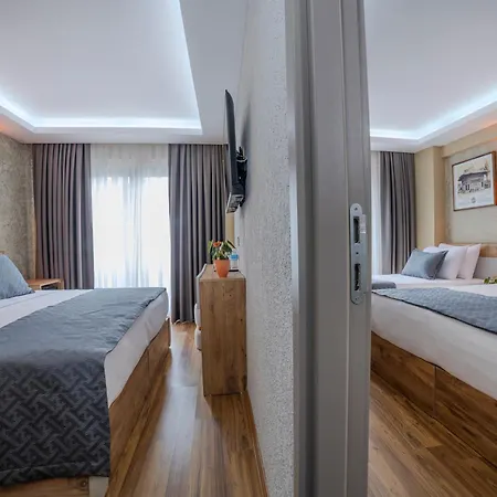 Oezer Palace Istanbul