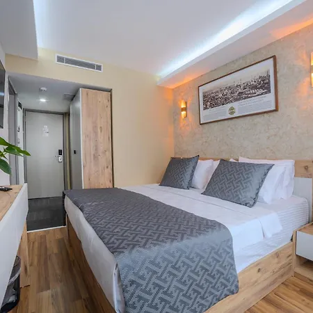 Hotell Oezer Palace