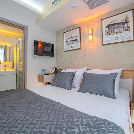 Hotell Oezer Palace