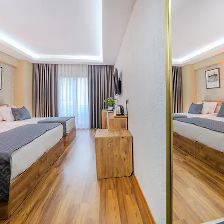 Oezer Palace 4* Istanbul