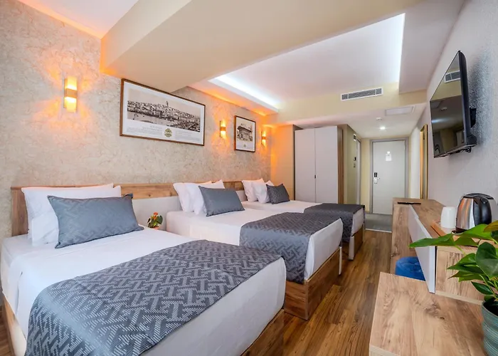 Hotel Oezer Palace 4*