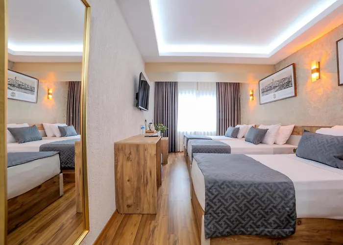 Hotel Oezer Palace 4*