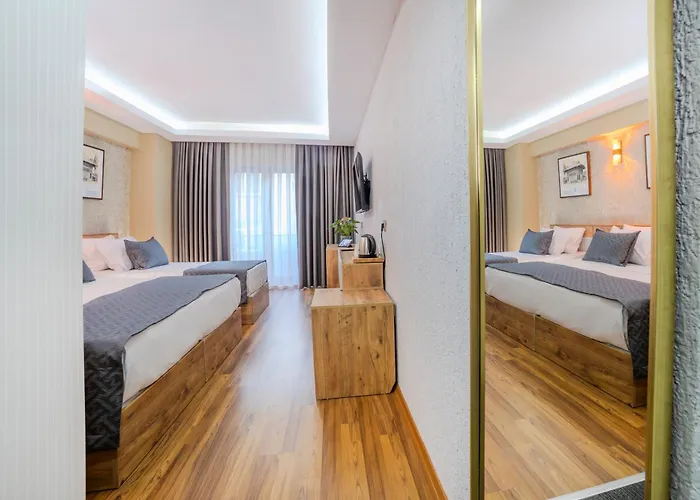 Oezer Palace 4* Estambul