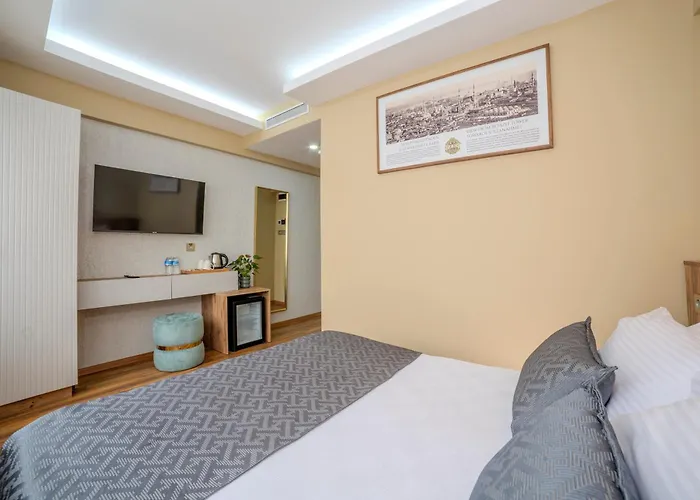 Hotel Oezer Palace 4*