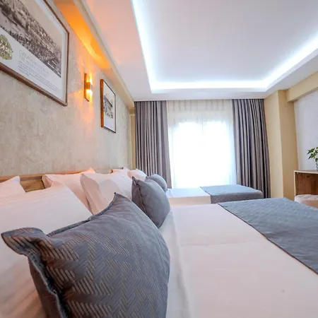 Oezer Palace 4* İstanbul